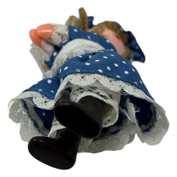 Vintage 1980s Clip on Pencil Hugger Holly Hobbie Style Doll Blue Dress Bonnet - Picture 10 of 11